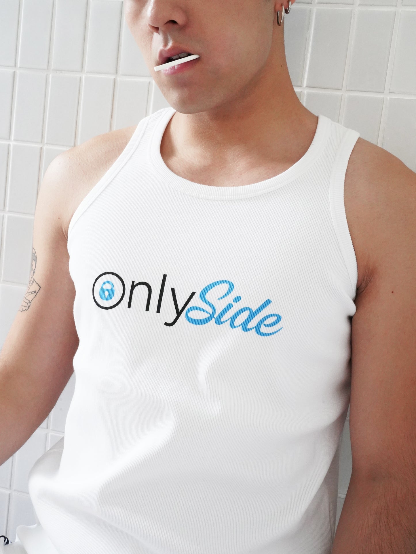 Only side Tank top